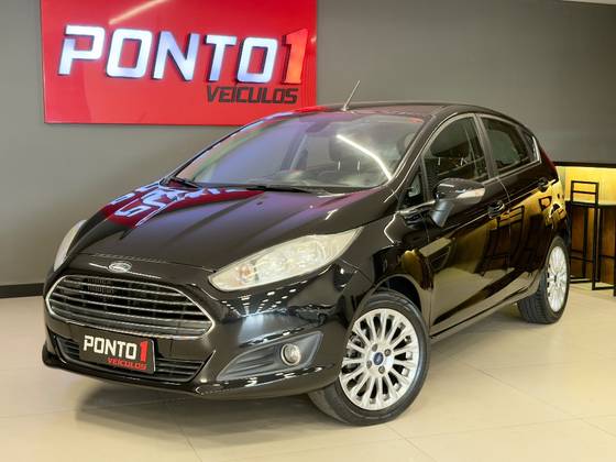 FORD FIESTA 1.0 ECOBOOST TITANIUM PLUS HATCH 12V GASOLINA 4P POWERSHIFT